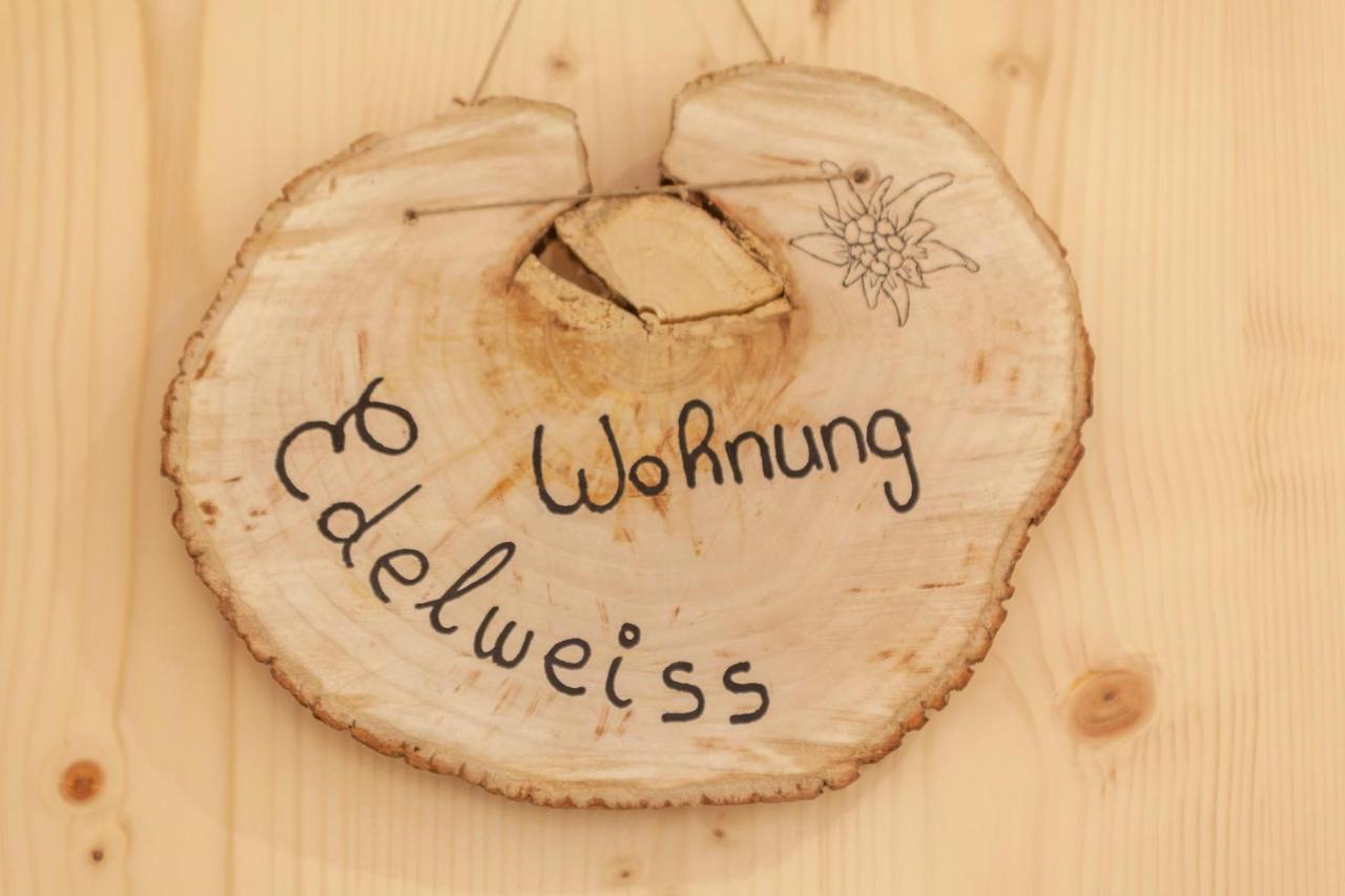 סן מאורו Innergasserhof Ferienwohnung Edelweiss מראה חיצוני תמונה