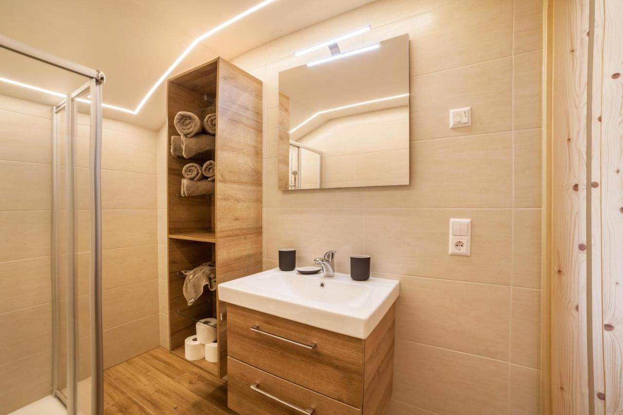 סן מאורו Innergasserhof Ferienwohnung Edelweiss מראה חיצוני תמונה